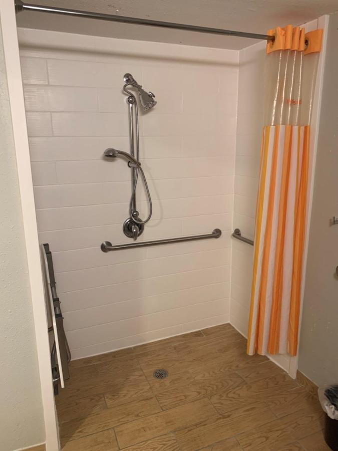 La Quinta By Wyndham Philadelphia Airport Hotel 3*