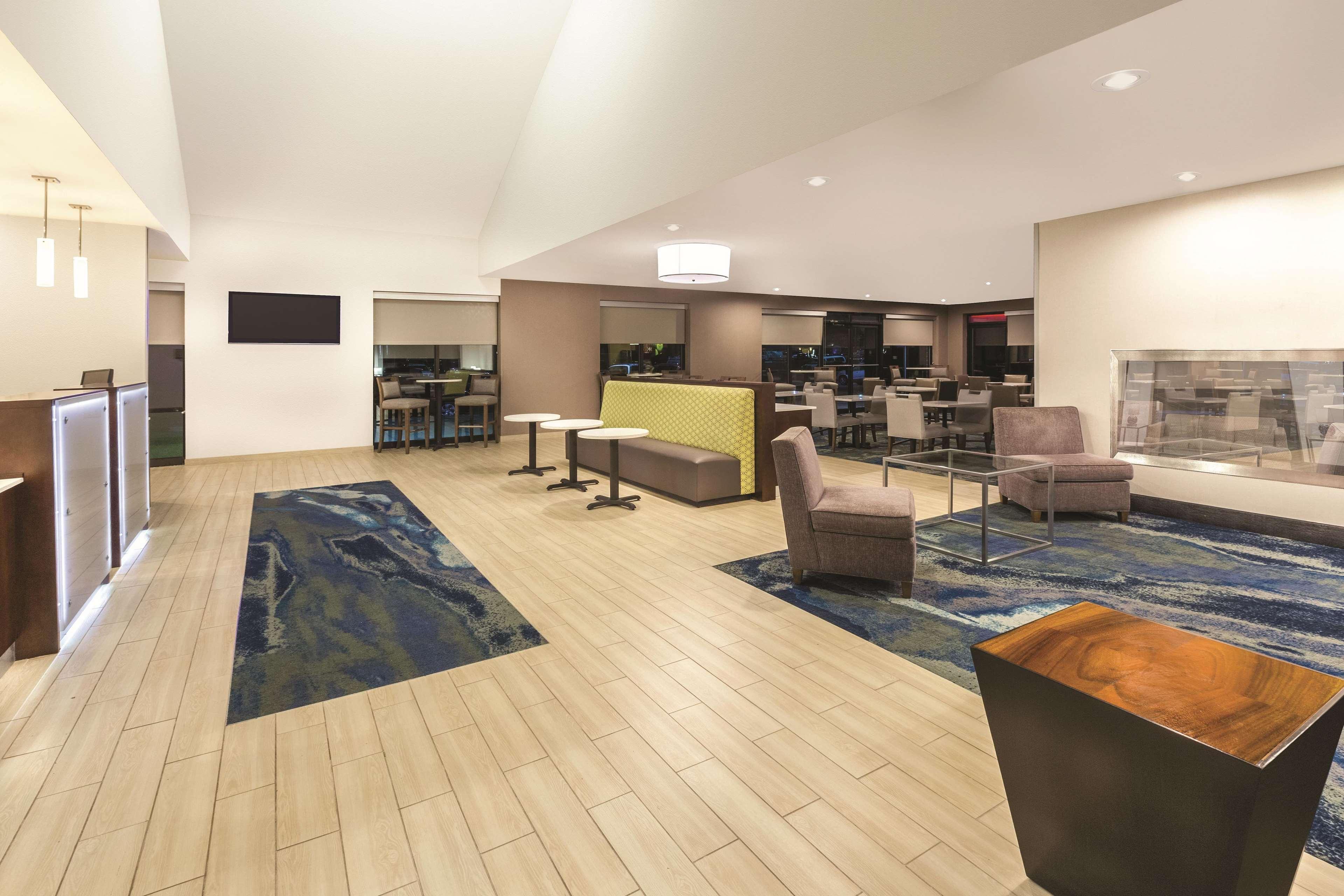 La Quinta By Wyndham Philadelphia Airport 3*