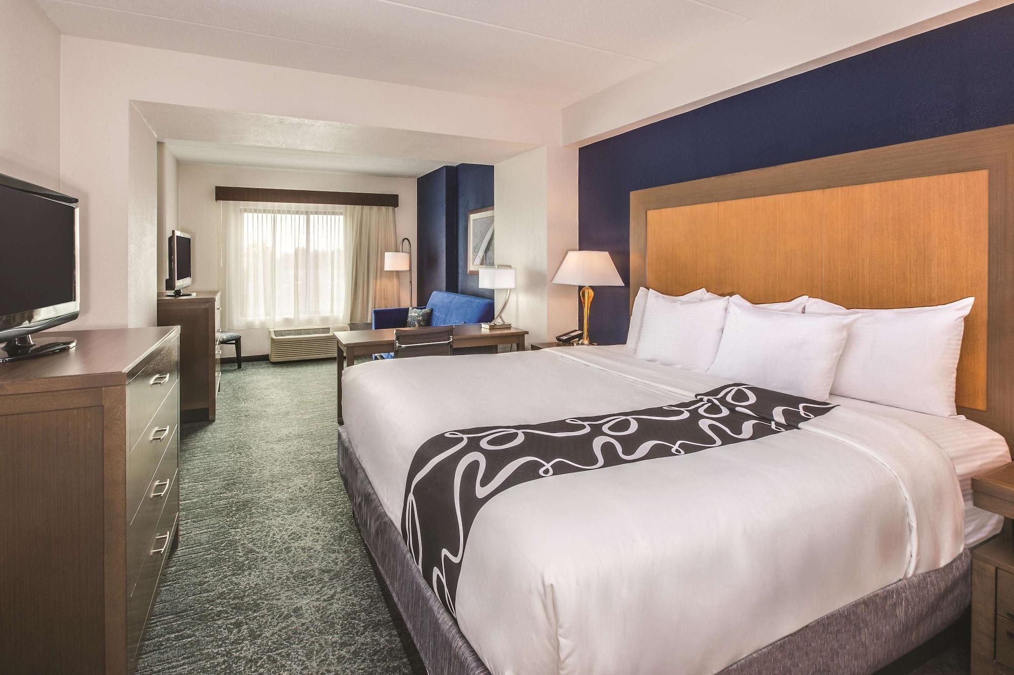 La Quinta By Wyndham Philadelphia Airport 3*