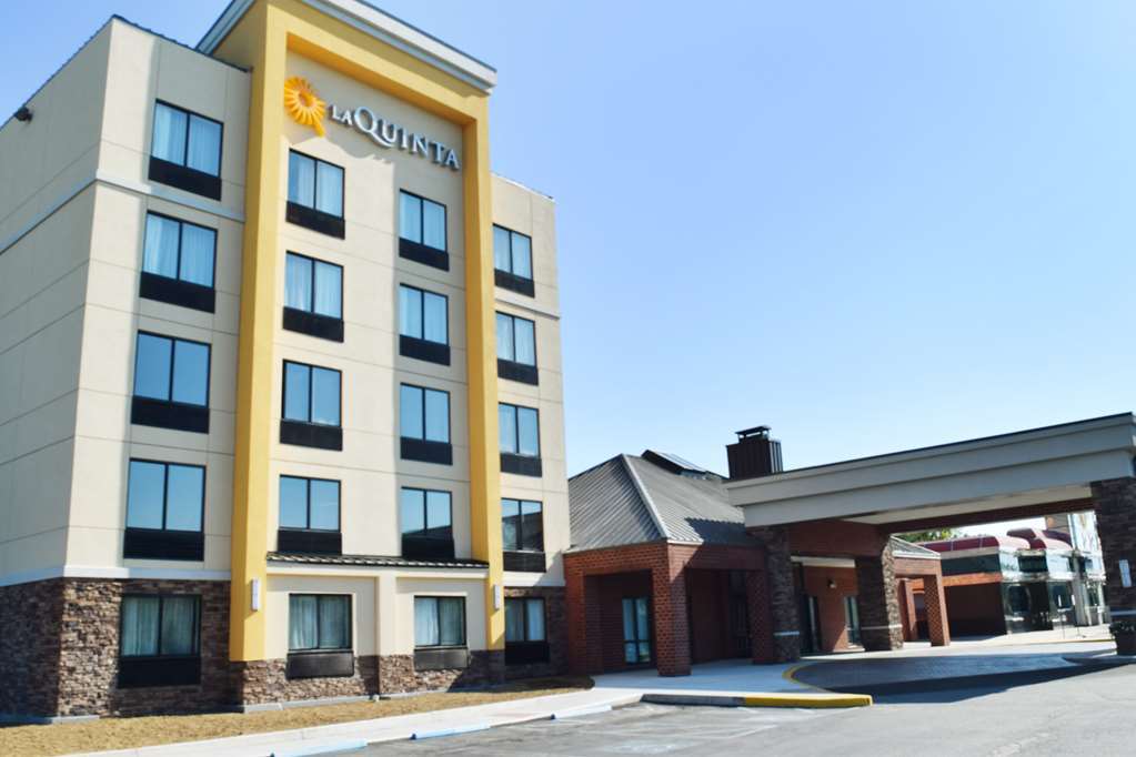 La Quinta By Wyndham Philadelphia Airport Hotel 3*