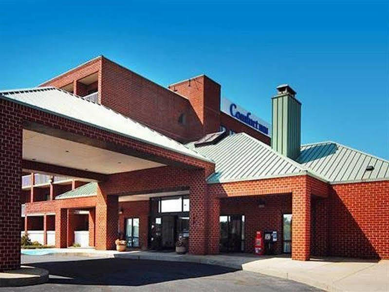 Hotel La Quinta By Wyndham Philadelphia Airport 3*